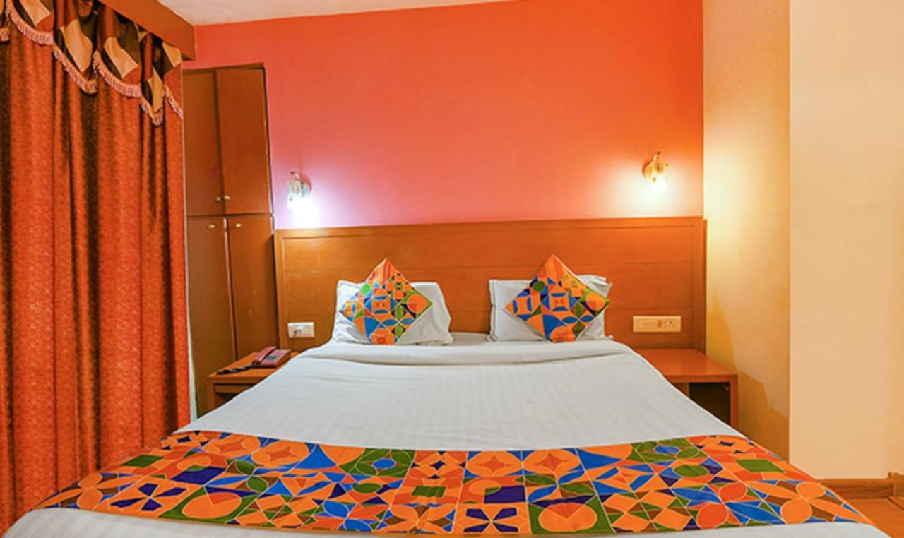 Fabhotel Khems Shoram Palace Road Ooty Buitenkant foto