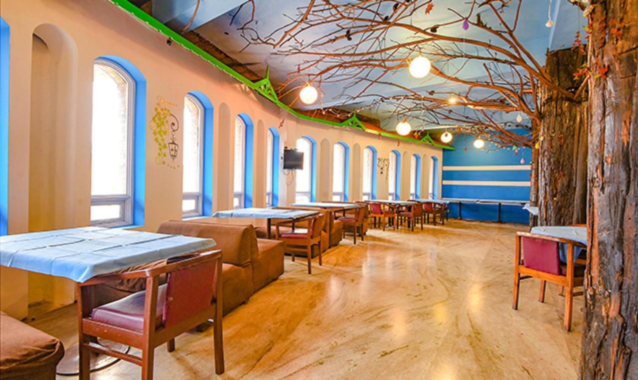 Fabhotel Khems Shoram Palace Road Ooty Buitenkant foto