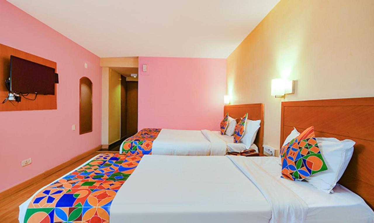 Fabhotel Khems Shoram Palace Road Ooty Buitenkant foto