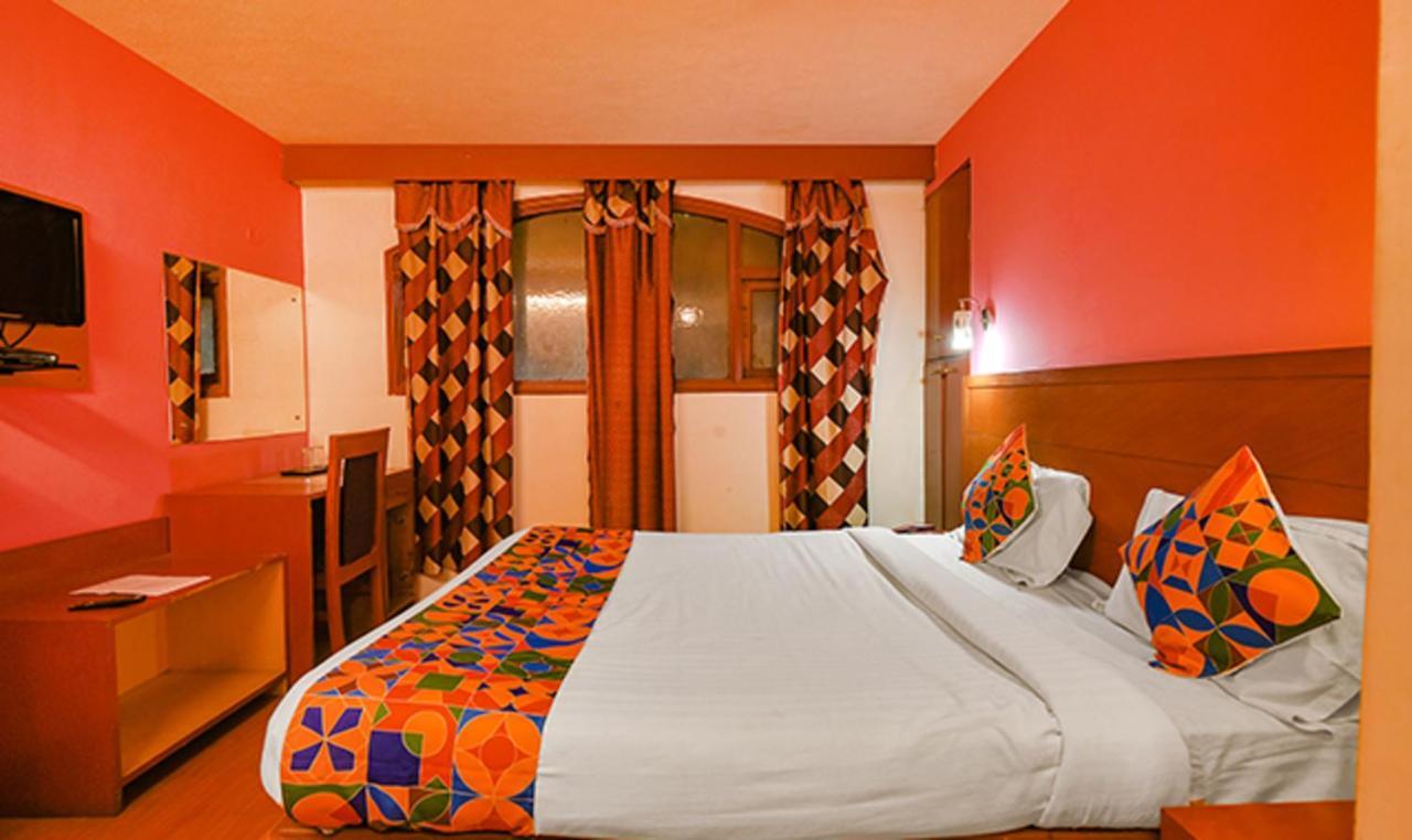Fabhotel Khems Shoram Palace Road Ooty Buitenkant foto