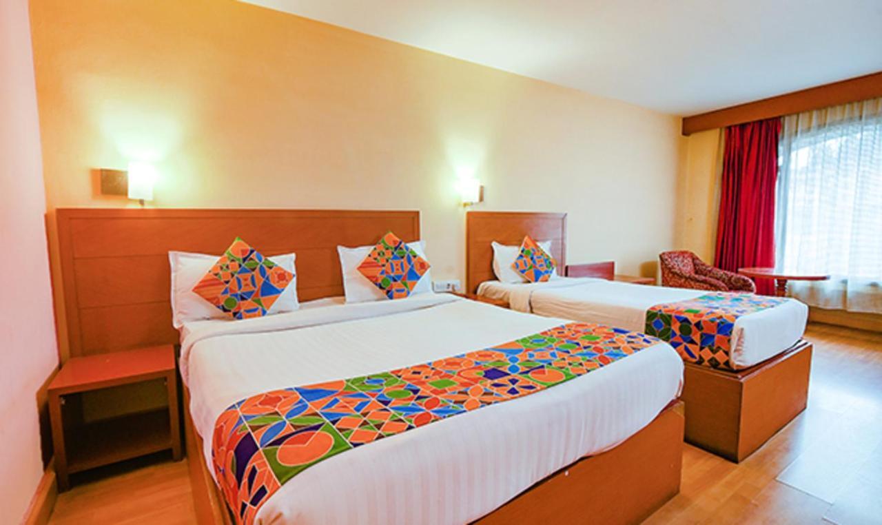 Fabhotel Khems Shoram Palace Road Ooty Buitenkant foto