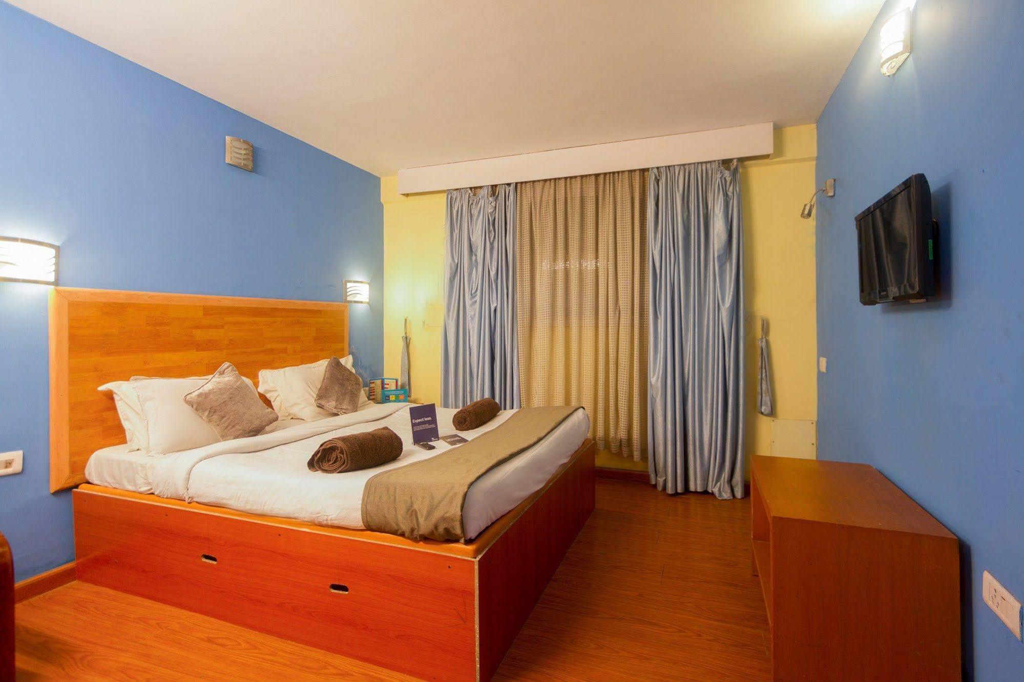 Fabhotel Khems Shoram Palace Road Ooty Buitenkant foto