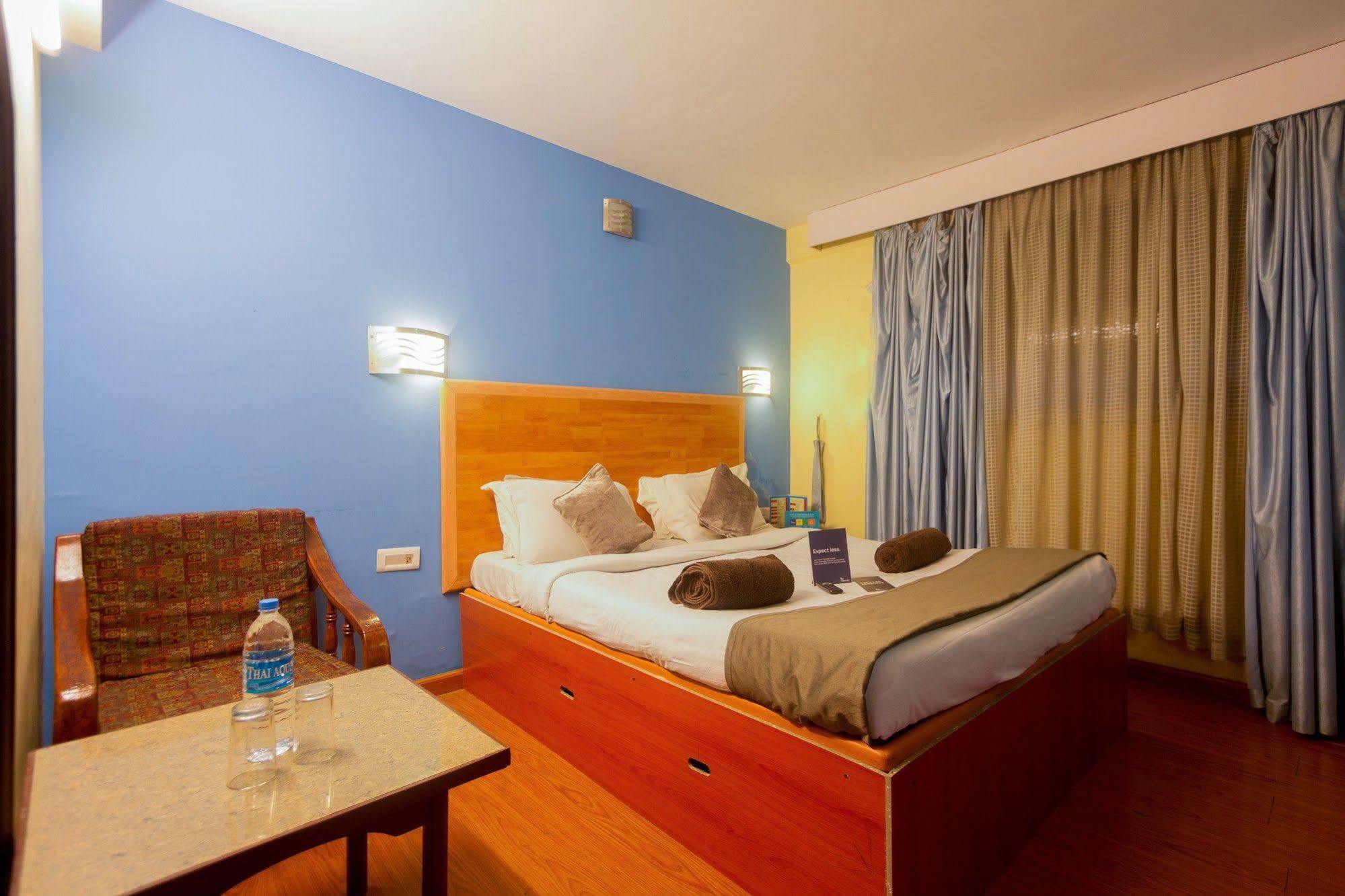 Fabhotel Khems Shoram Palace Road Ooty Buitenkant foto